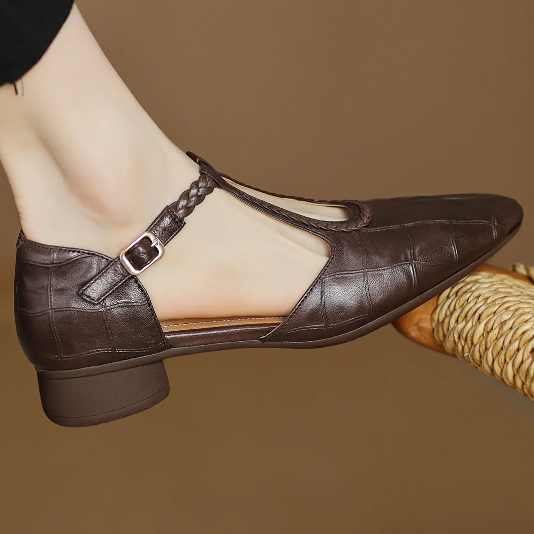 Carla - Classic Mary Janes