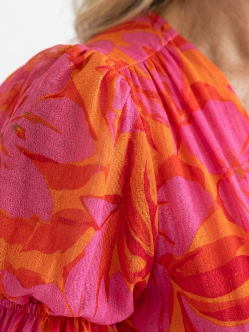 Anna | Midi Dress with V-Neck and Balloon Sleeves