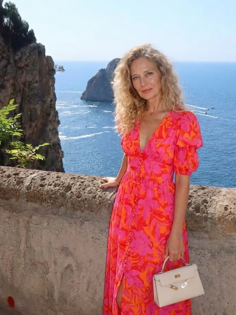 Anna | Midi Dress with V-Neck and Balloon Sleeves